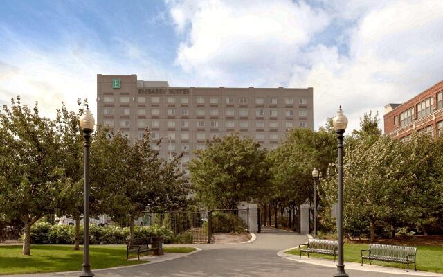 Embassy Suites Boston Logan Airport