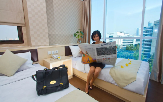 Hotel 88 Grogol by WH