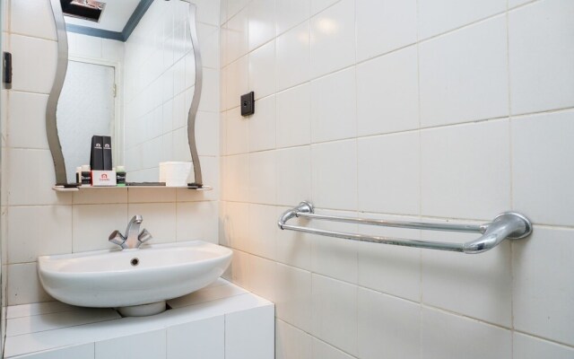 1BR with City View @ Semanggi Apartment By Travelio