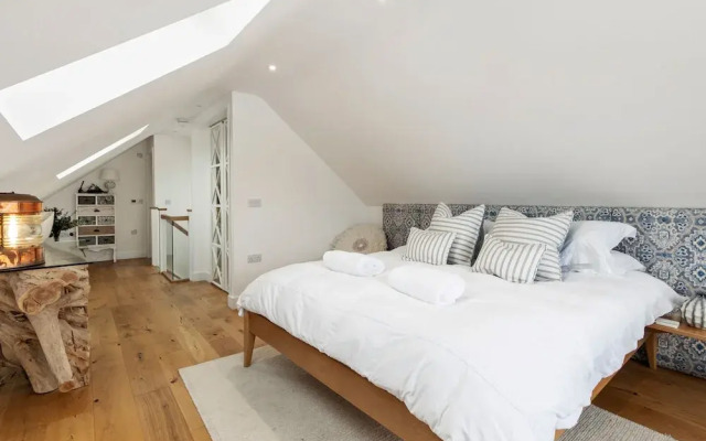 Ultra Marine - Large Roof Terrace Sea Views