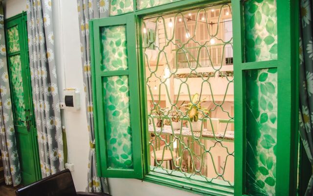 Hanah's Tiny Hanoi Homestay