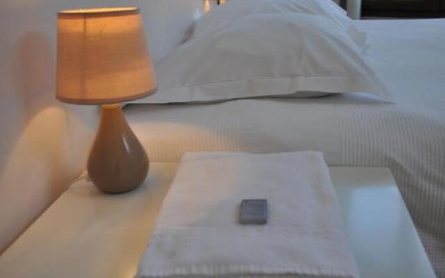 Cafe Hotel du Theatre