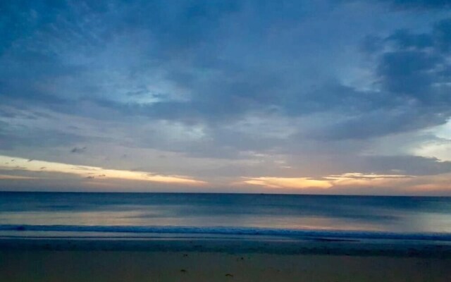 Beach Paradise by Oceanfront Condos