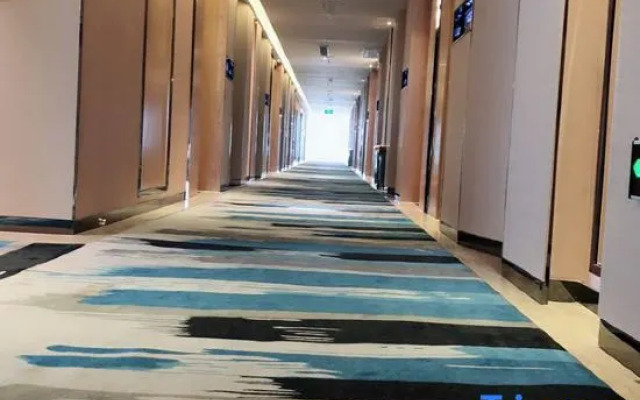 Yigang Jinma Hotel