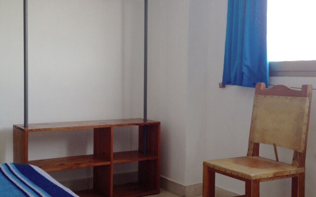 EL81 Guesthouse