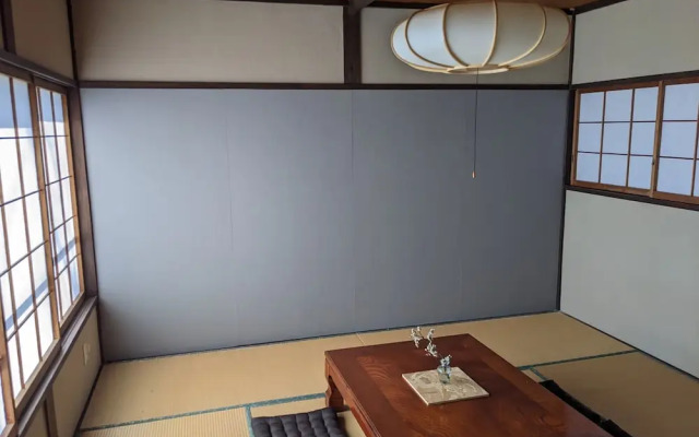 Tanigawa Valley Lodge & Coffee Roastery