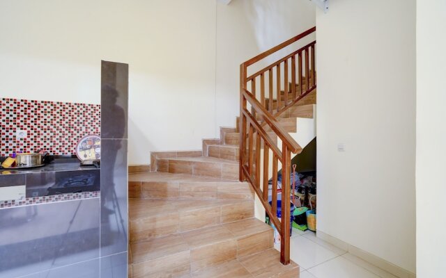 Capital O Inn App Tenggilis