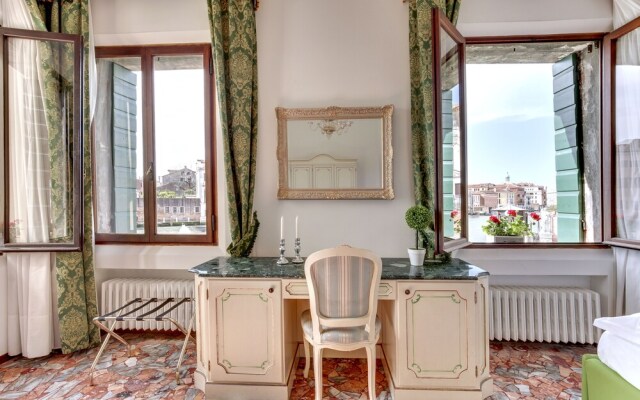 Grand Canal Residence