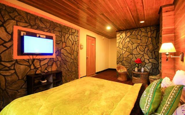 Mystic Rodhi Resort