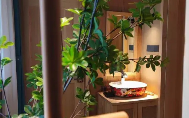Yuntao Hotel