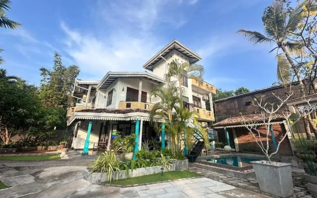 The Vitamin Sea Villa