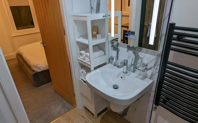 Cambeth Lodge Guesthouse