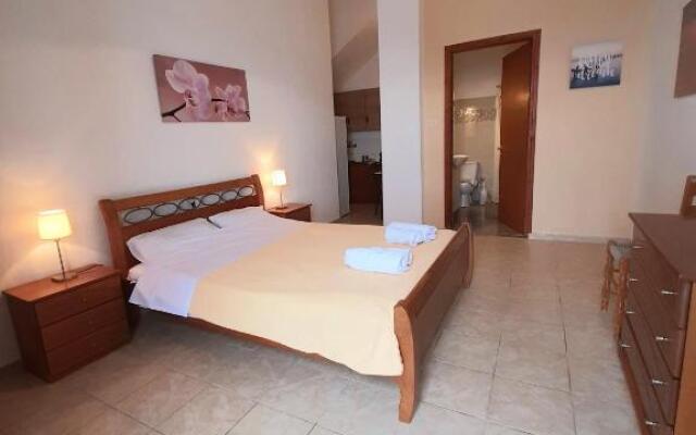 Melia studio 1 seafront apartment