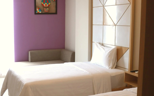 Surabaya River View Hotel