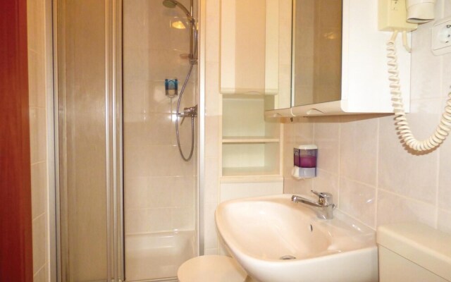 Amazing Apartment in Thalfang With 1 Bedrooms