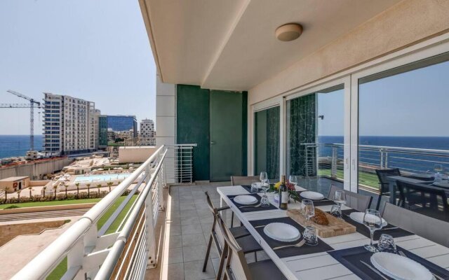 PRIME AREA Seafront 3Bed Sliema with pool FL502