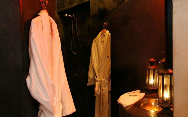 Riad Ta'achchaqa