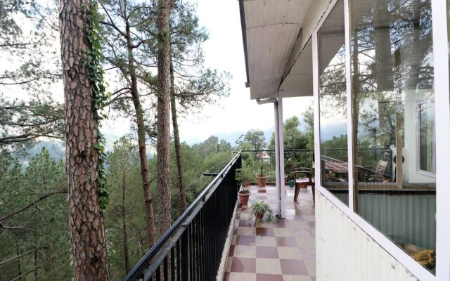 OYO 16558 HOME Cozy 2BHK Valley View ISBT Shimla