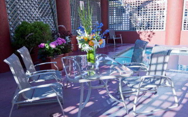 Hotel The Inn At False Creek Quality Hotel Vancouver
