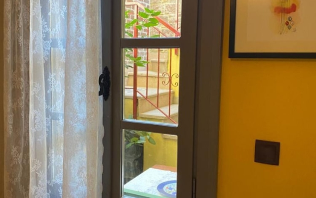 Küçükköy Perperene Konağı