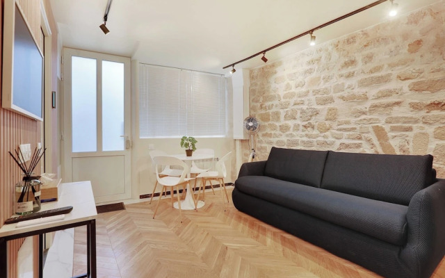 Elegant 4P Studio in the Heart of Montmartre - Paris