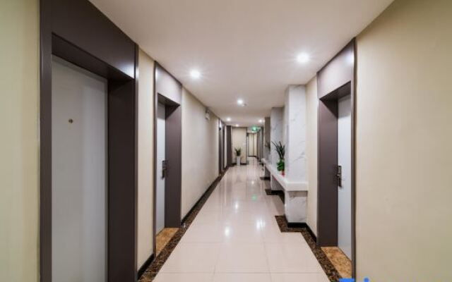 Zhongcai Business Hotel
