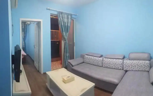 Apple Apartment