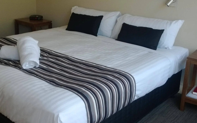 Canberra Carotel Motel