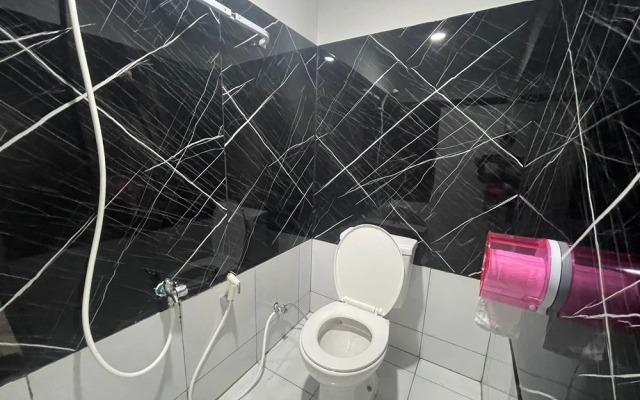 Cozy Home 2 Manado RedPartner