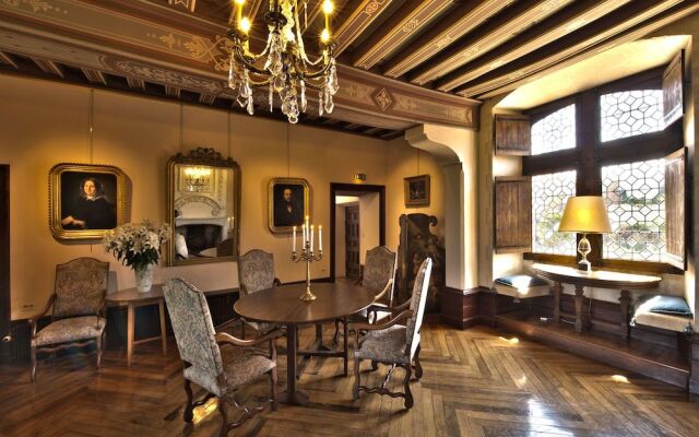 Château De La Colaissière