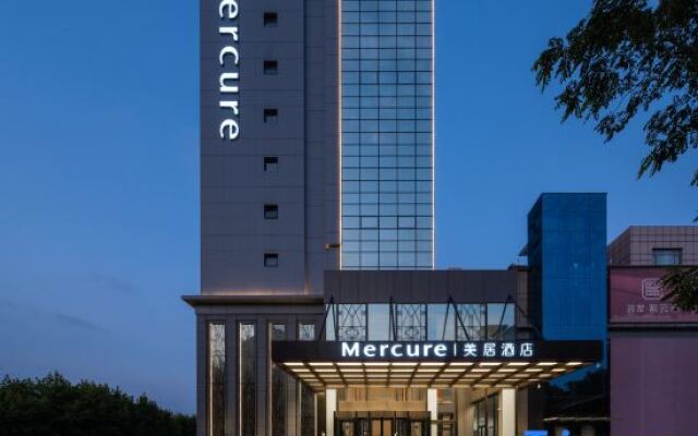 Mercure Qinhuangdao Downtown