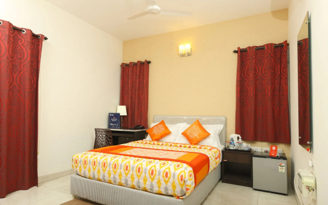 OYO 37 SilverKey Thuraipakkam