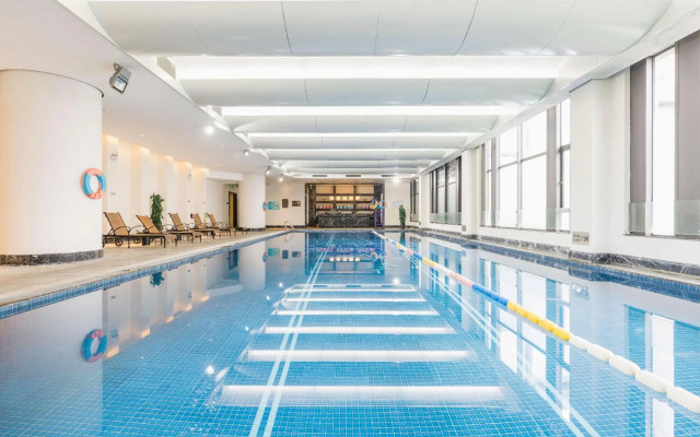 S & N International Hotel Linhai