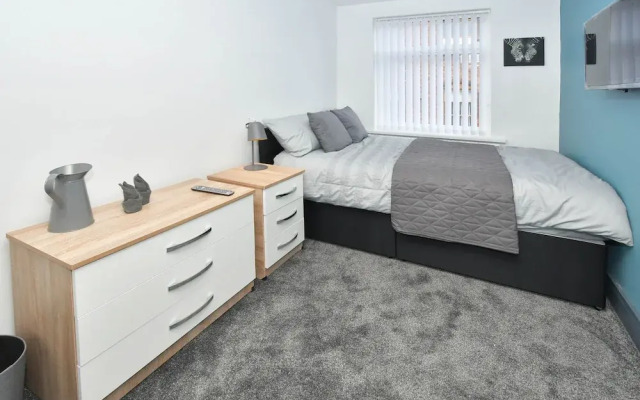 Townhouse @ Eastwood Place Stoke