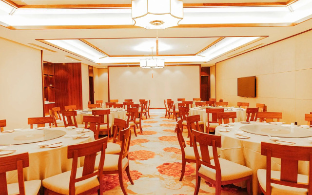 Ramada by Wyndham Kunming Yiliang Resort