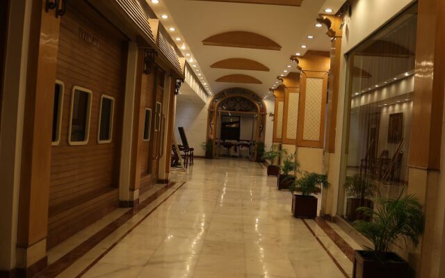 Hotel Kamal Palace