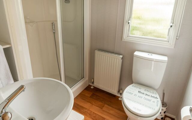 Simplistic Home in Hastings Near Old Town