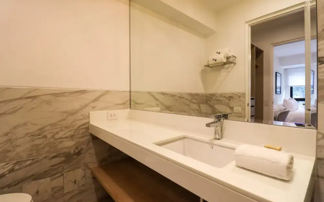 Cozy 2BR With Incredible Balcony in Miraflores