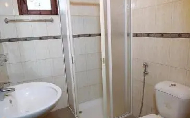 DAN HOMES 5BR Bungalow