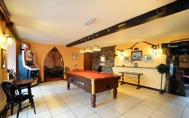 The West Country Inn