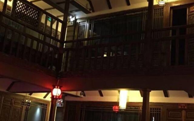 Yiya Boutique Inn