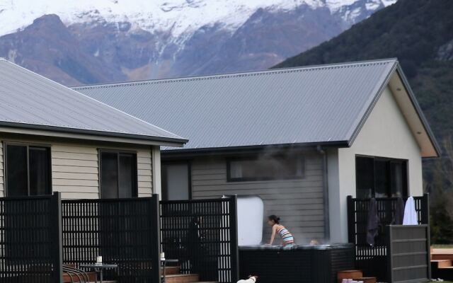 Glenorchy Peaks B&B