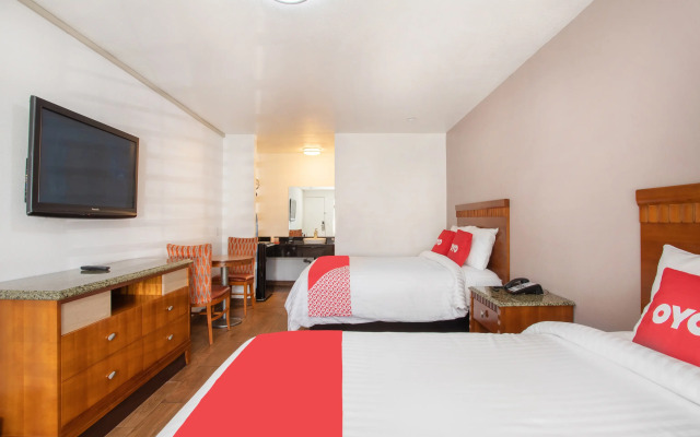 OYO Hotel Palmdale - Antelope Valley
