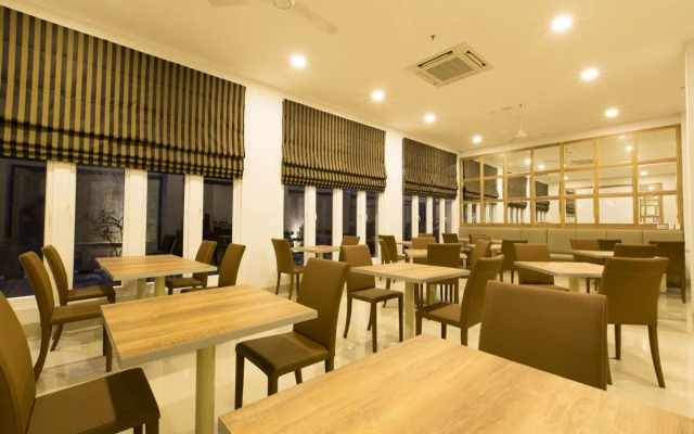 Sparks Odeon Sukabumi - Artotel Curated