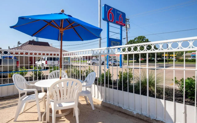 Americas Best Value Inn & Suites - College Station/Bryan