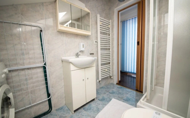 Ivona - Open Swimming Pool - A2