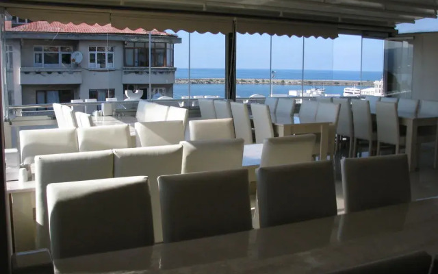 Otel Topcuoglu