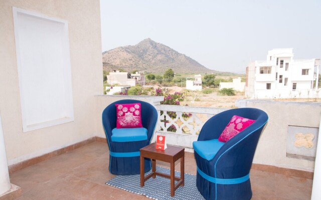 OYO 10949 Home Mount View 3BHK Villa Goverdhan Vilas