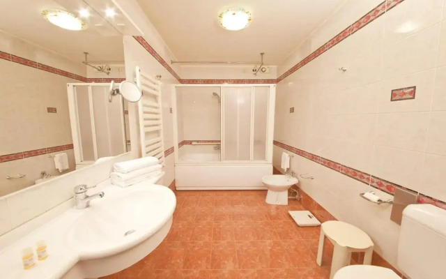 Hotel Excelsior