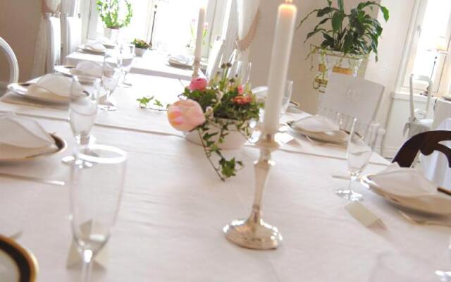 Strand Hotell